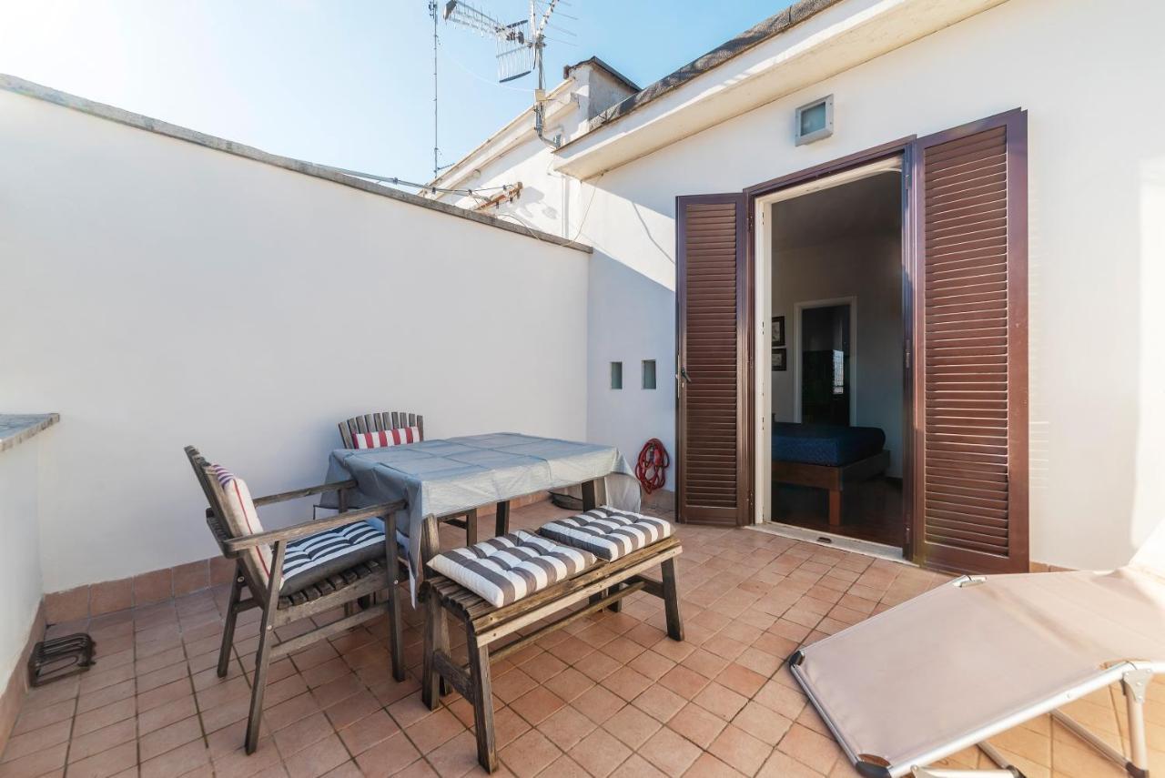 Bright Apt With Views Of San Pietro Rome Luaran gambar